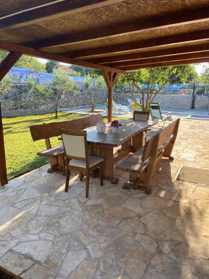Vacation House Radosic Radosic  外观 照片